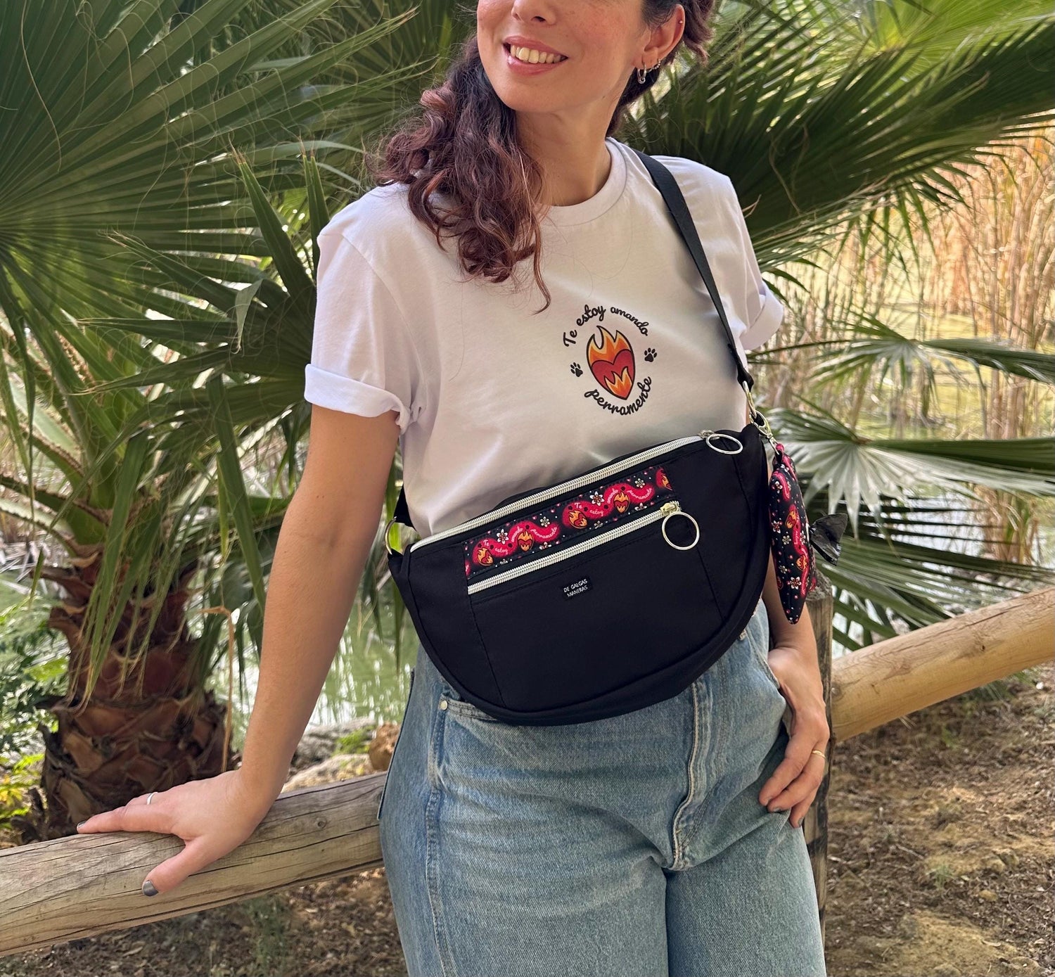 Riñoneras prácticas y estilosas.